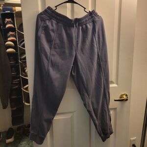 Mondetta Women's Gray Track Pants And Matching Sweatshirt With Snap Closure.